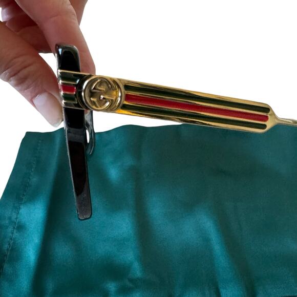 GUCCI Women's Oversized Sunglasses Black Gold Glitter/Gradient - Picture 5 of 9